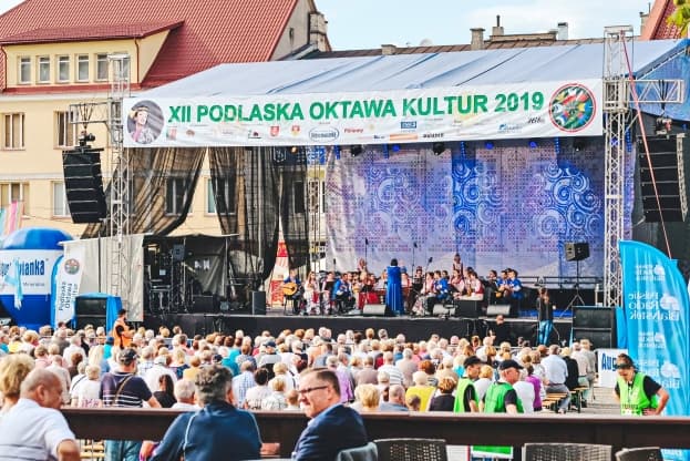 Творчы калектыў Лідскага музкаледжа бліскуча выступіў на фестывалі ў Польшчы