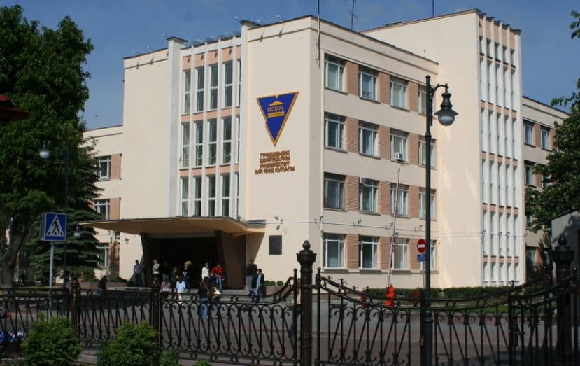 В ГрГУ им. Я. Купалы проходят дни открытых дверей