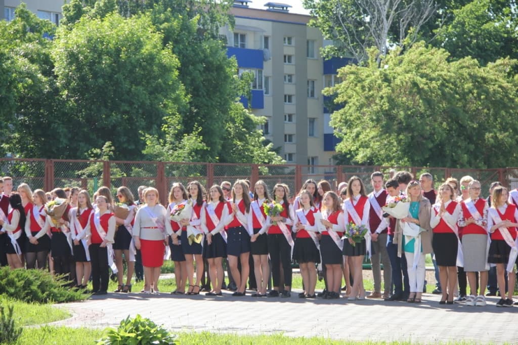16 школа лида