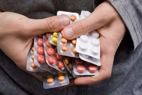 Заболевшие COVID в Беларуси получили право на бесплатные лекарства
