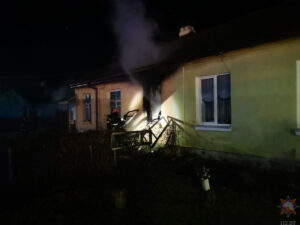 На пожаре в Северном спасли двух человек: обзор огненных ЧП в Лиде