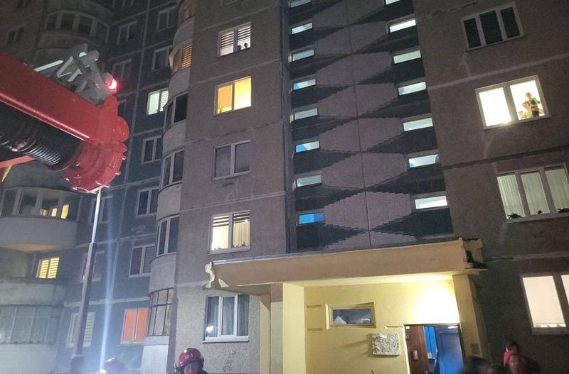 Обида с огоньком:  в Лиде мужчина поджег дверь соседки